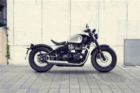 triumph bonneville bobber mileage